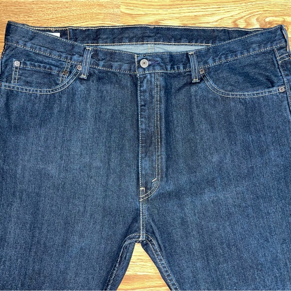 Levi’s 505 Regular Fit Straight Denim Jeans Mens Size 42x30 Dark Wash EUC - Picture 2 of 16